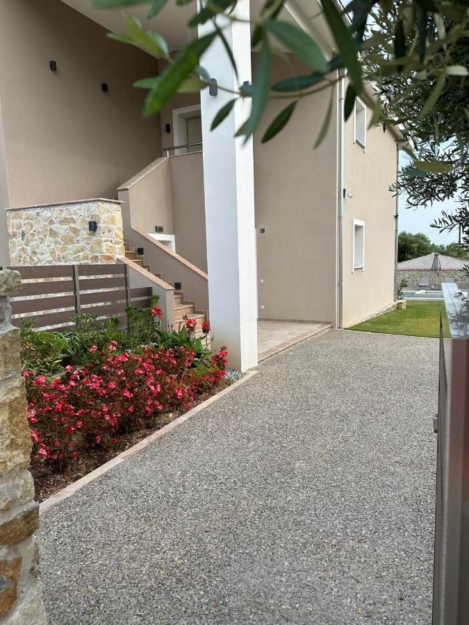 Ferienwohnung Cocoon Elegant Living Gerakini Exterior foto